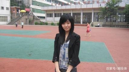手机炒股软件哪个强些_: 令人深思的展示，背后隐藏着深刻的教训？
